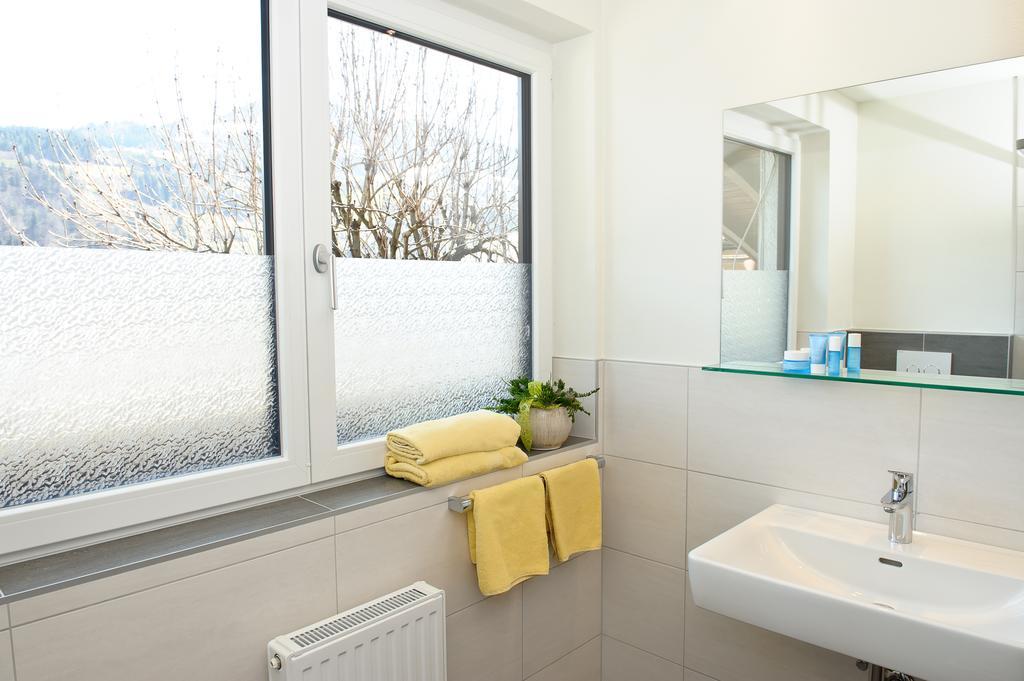 Hotel Gasthaus Bacher St. Johann im Pongau Zimmer foto
